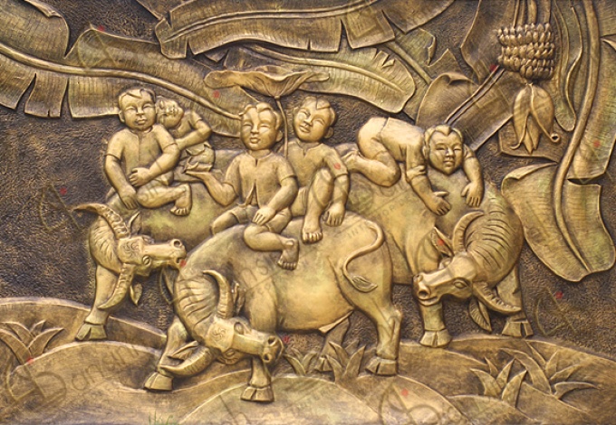 Tranh phù điêu em bé cưỡi trâu