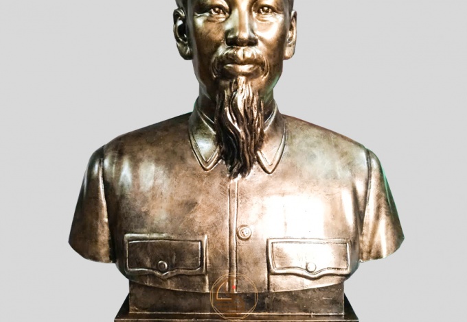 Tượng Bác Hồ