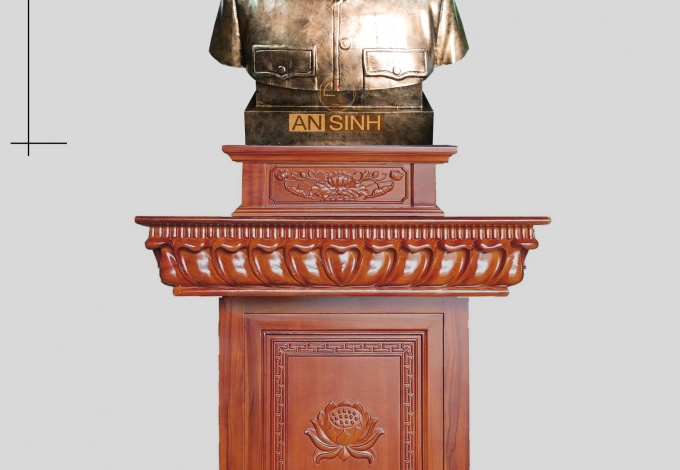 Tượng Bác Hồ